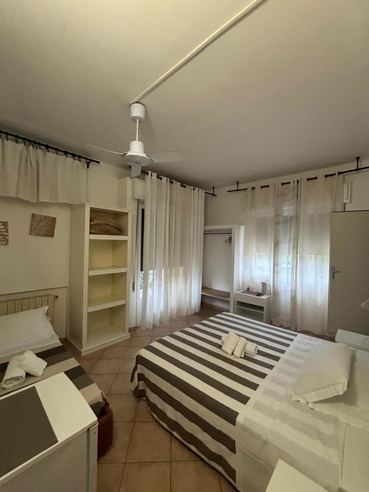 Casa Versilia Hotel Marina di Massa Εξωτερικό φωτογραφία