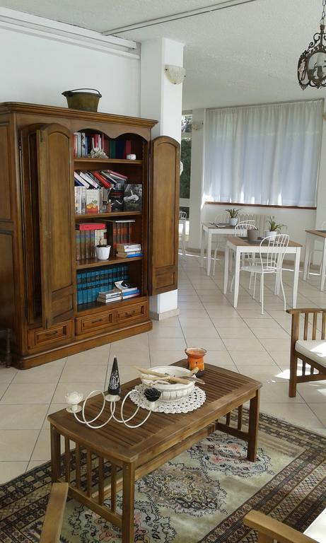Casa Versilia Hotel Marina di Massa Εξωτερικό φωτογραφία
